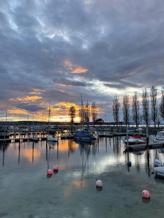 Gaestehaus Maeder Am Hafen Uhldingen-Muhlhofen Bagian luar foto
