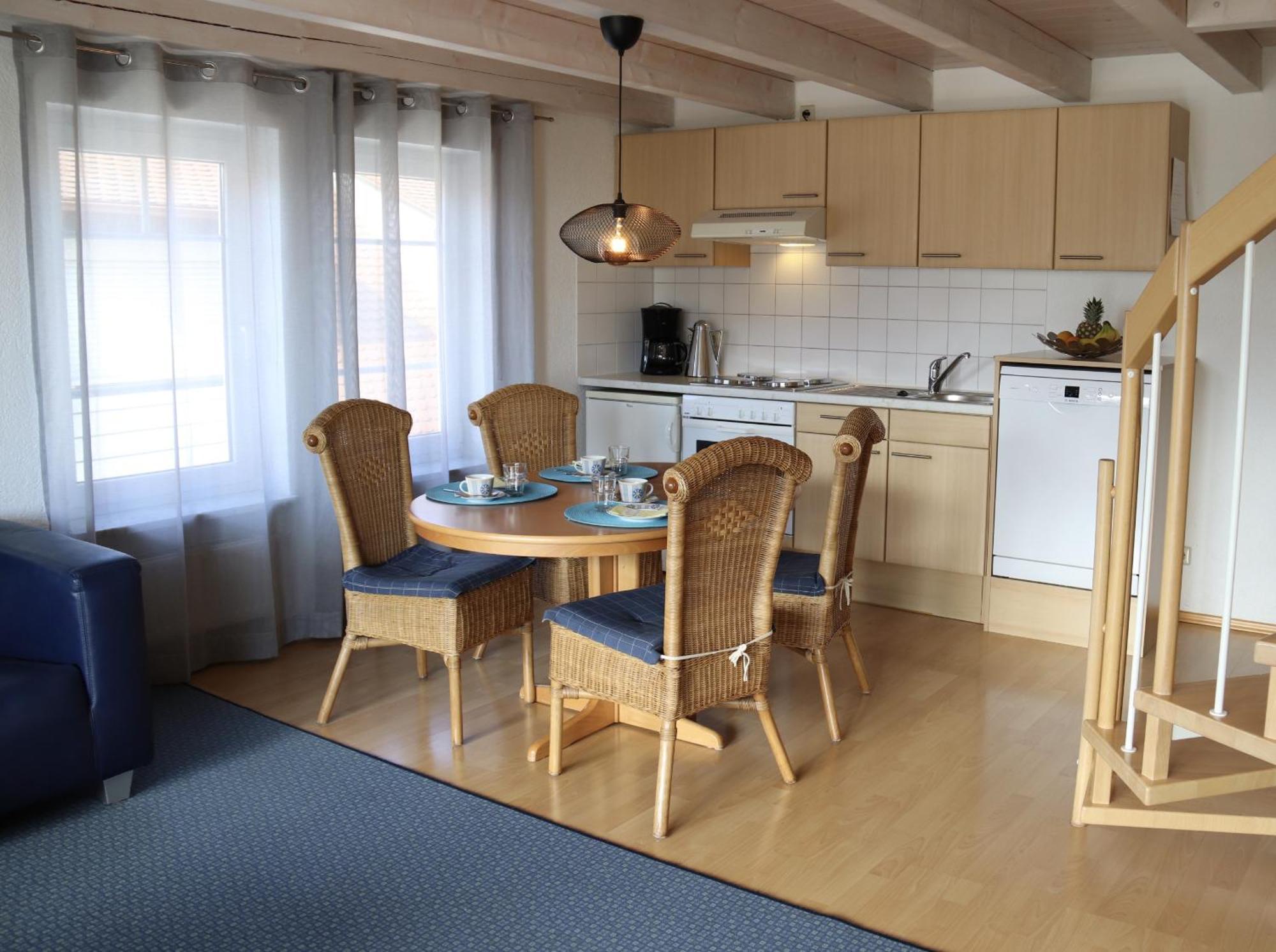 Gaestehaus Maeder Am Hafen Uhldingen-Muhlhofen Ruang foto