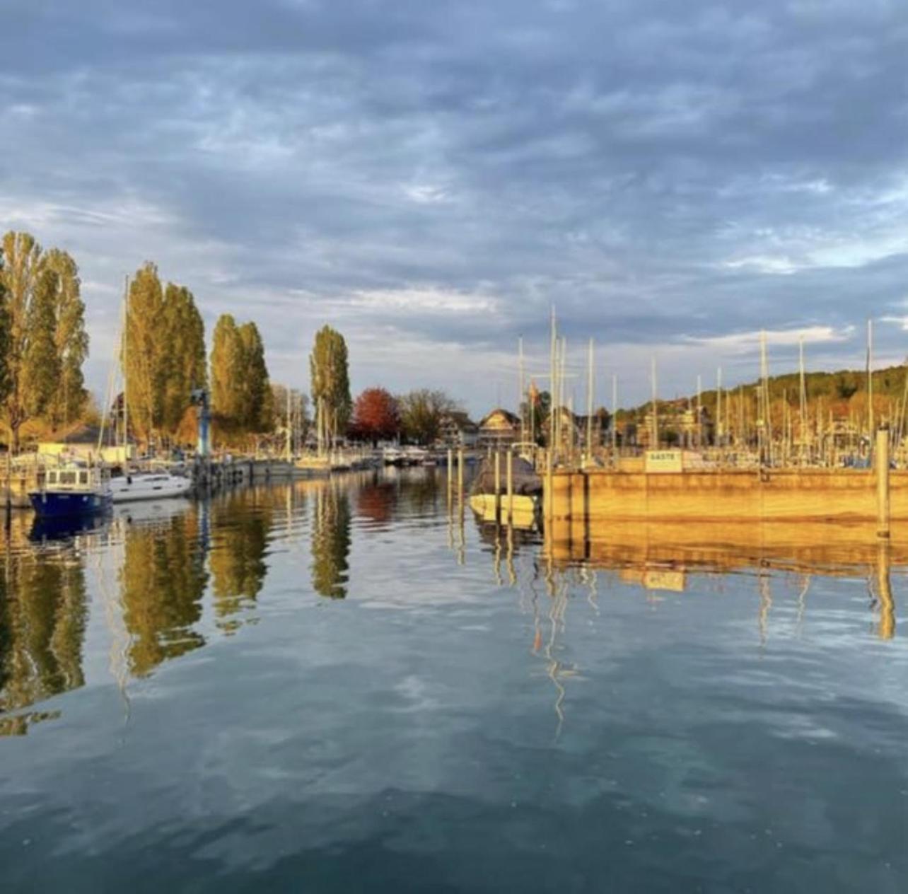 Gaestehaus Maeder Am Hafen Uhldingen-Muhlhofen Bagian luar foto